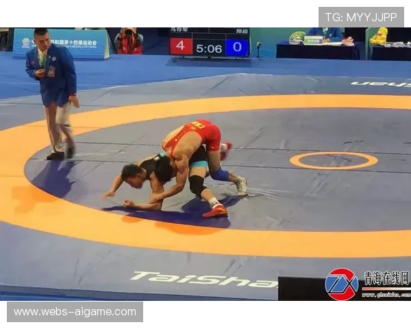 特克斯县小将黄梓鸣26公斤级夺冠，获评赛事“优秀学生”。