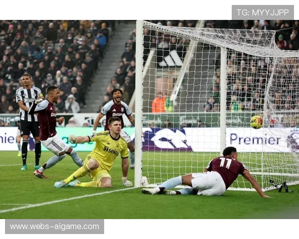 皇马门将特鲁绝杀本菲卡，门将进球成欧冠历史罕见场景